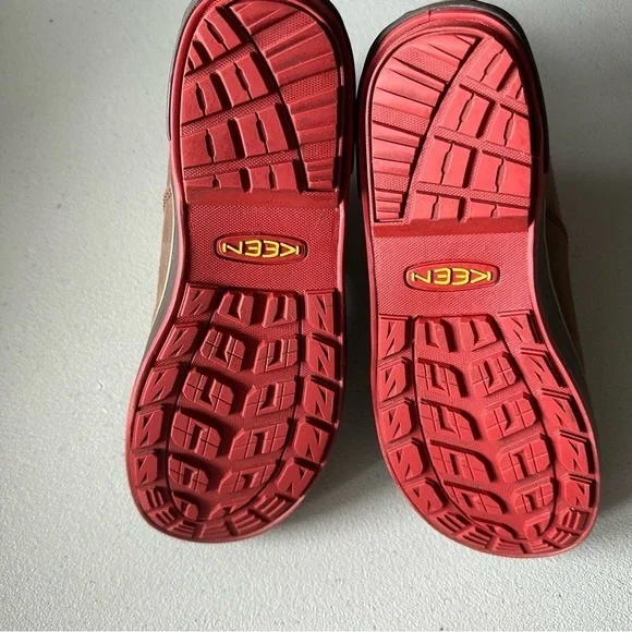 KEEN Women's Belleterre Ankle Quilted Waterproof Boots. - Picture 9 of 13